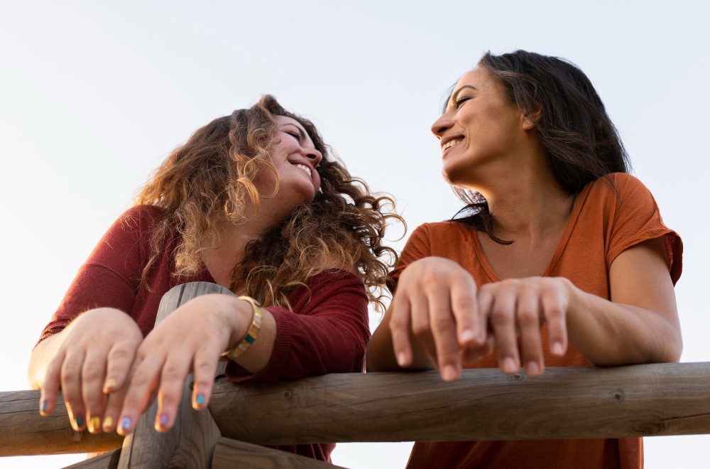 Amistad en la edad adulta: por qué hacer nuevos amigos se ha convertido en un desafío